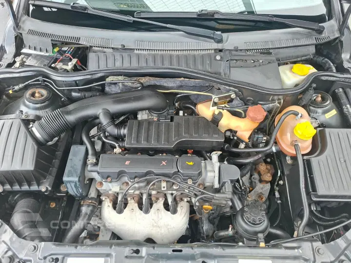 Corsa 1.4 Mpfi Premium Sedan 8V Flex 4P Manual