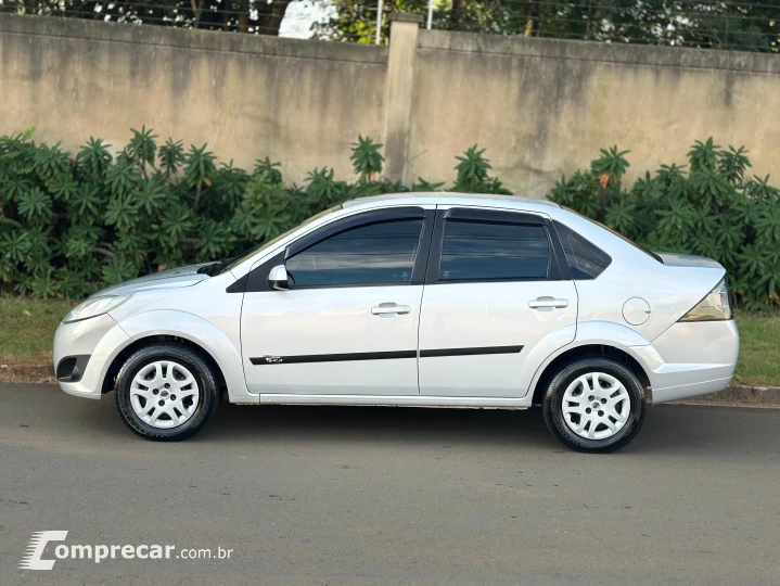 FIESTA 1.6 SE Sedan 16V
