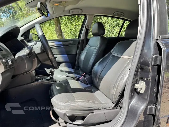 VECTRA 2.0 MPFI GT Hatch 8V