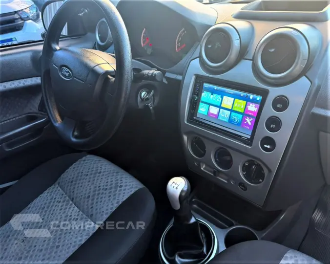 Fiesta Hatch 1.6 4P SE FLEX