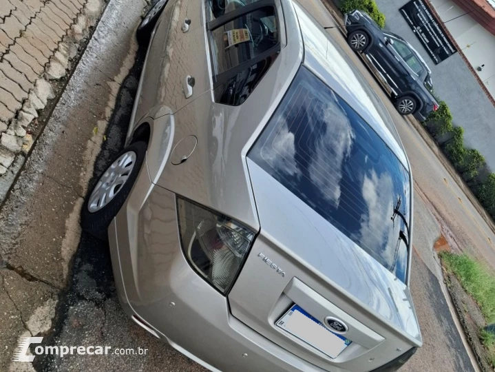 Fiesta 1.6 Mpi Sedan 8V Flex 4P Manual