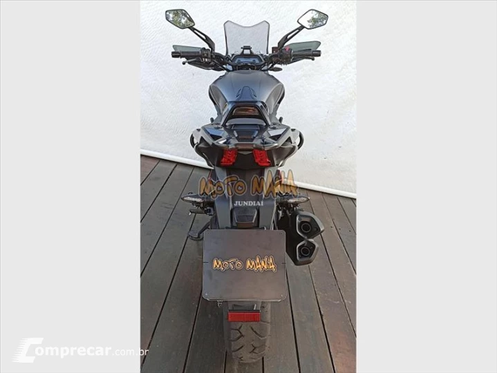 DOMINAR 400