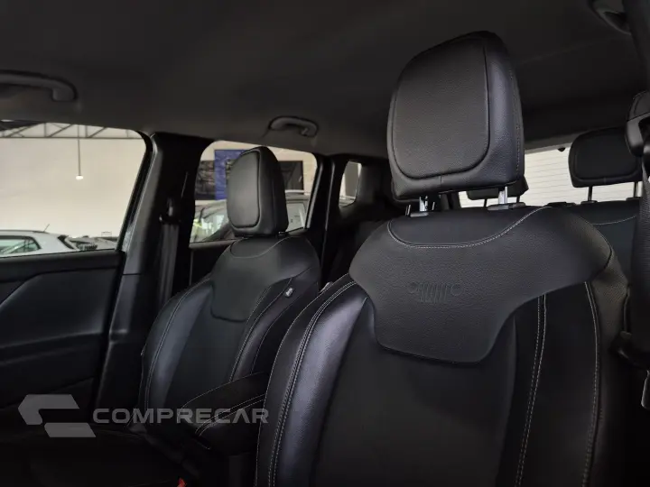 RENEGADE 1.3 T270 TURBO FLEX LONGITUDE AT6