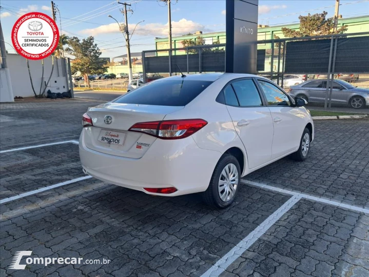 YARIS 1.5 16V FLEX SEDAN XL LIVE MULTIDRIVE