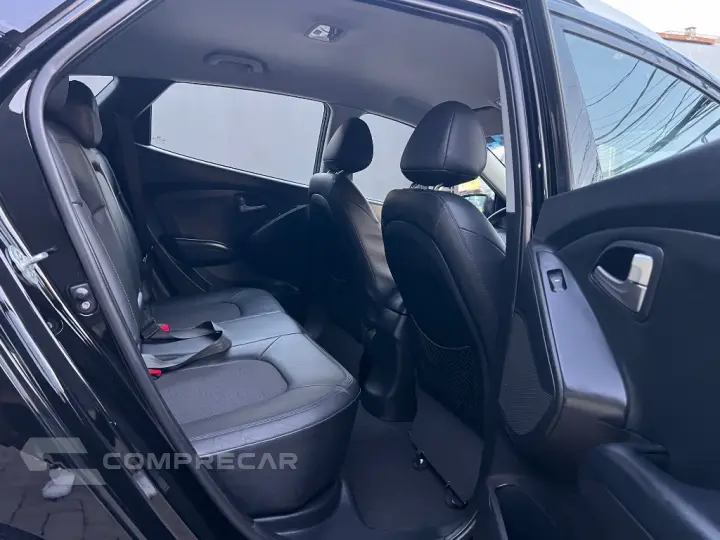 ix35 2.0 16V 170cv 2WD/4WD Aut.