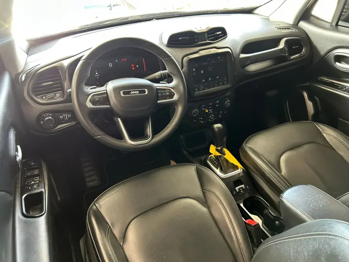 Renegade Long. T270 1.3 TB 4x2 Flex Aut.