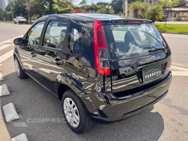 Fiesta 1.6 16V Flex Mec. 5p