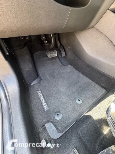 Tracker LT 1.0 Turbo