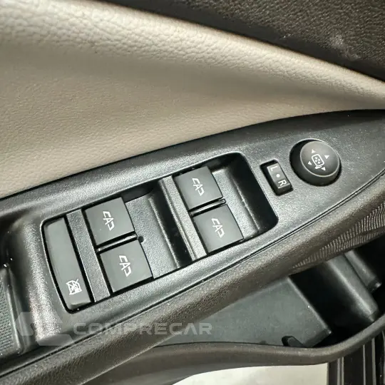 ONIX HATCH PREM. 1.0 12V TB Flex 5p Aut.