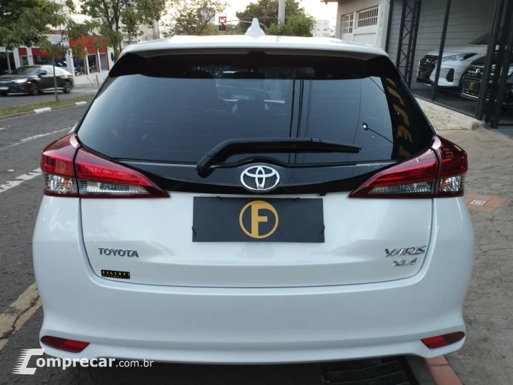 Yaris Hatch 1.5 16V 4P FLEX XLS CONNECT MULTIDRIVE AUTOMÁTIC