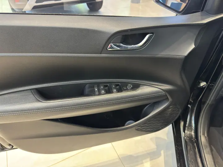 HB 20 Hatch 1.0 12V 4P LIMITED