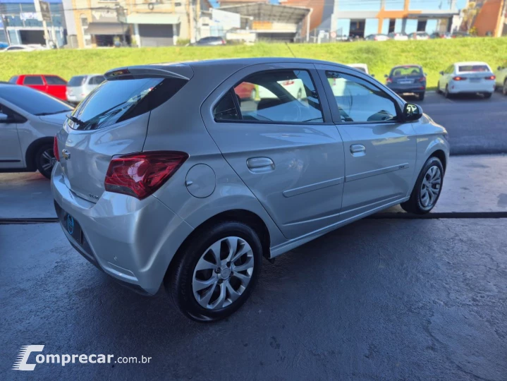 ONIX HATCH LT 1.4 8V FlexPower 5p Mec.
