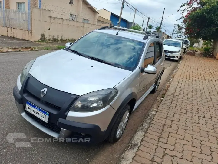 Sandero 1.6 STEPWAY 16V FLEX 4P AUTOMÁTICO