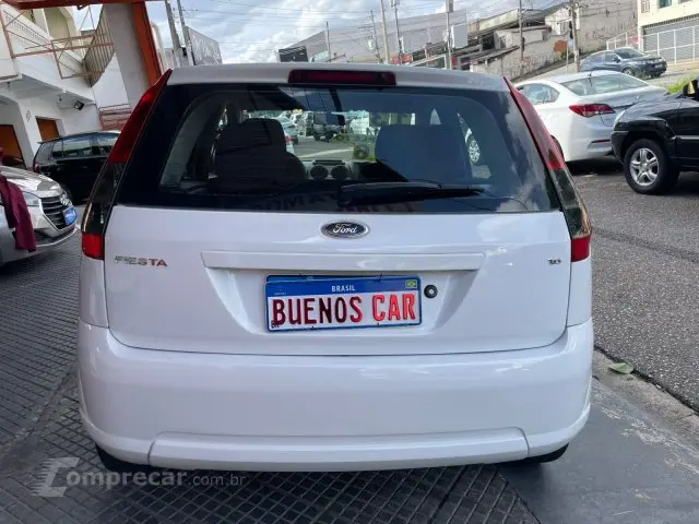 FIESTA HATCH - 1.6 MPI HATCH 8V 4P MANUAL