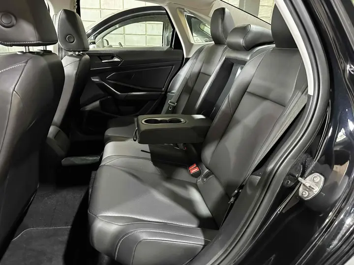 JETTA 1.4 250 TSI TOTAL FLEX COMFORTLINE TIPTRONIC