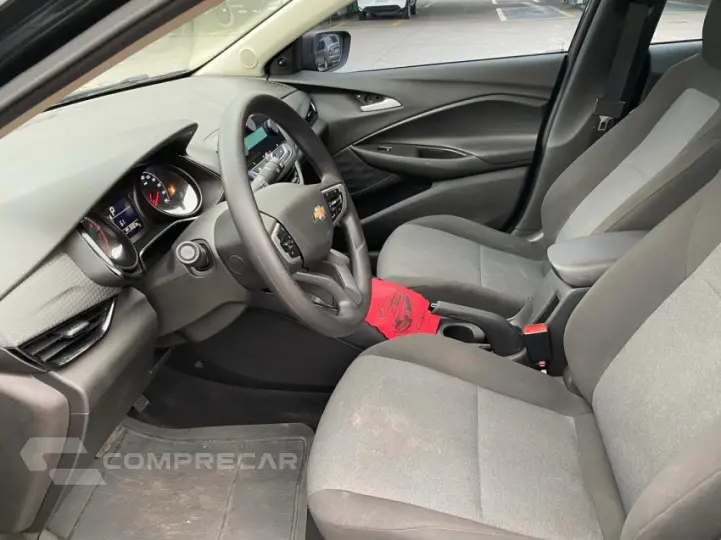 ONIX 1.0 Turbo Plus LT