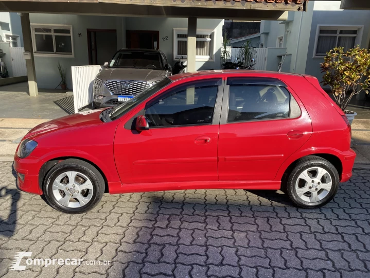 CELTA 1.0 MPFI LT 8V