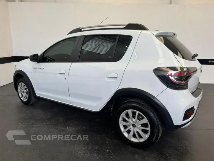 SANDERO SZE10MT
