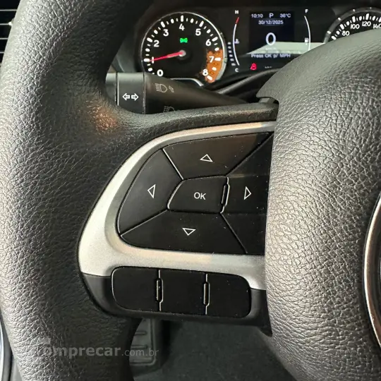 Renegade STD 1.8 4x2 Flex 16v Aut.