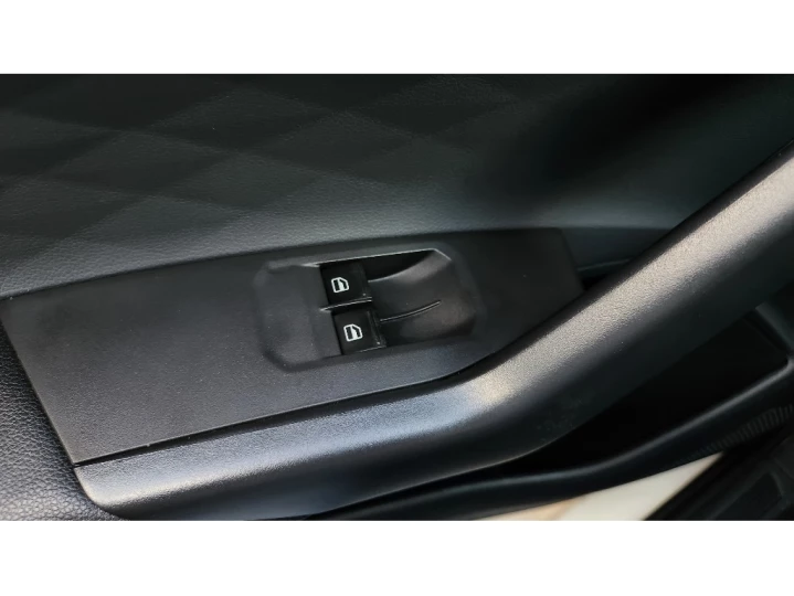 POLO 1.0 MPI TRACK MANUAL