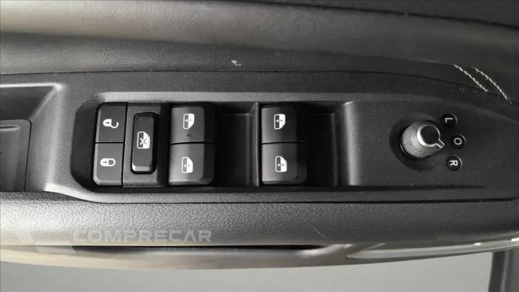 COMPASS 1.3 T270 TURBO FLEX LONGITUDE AT6