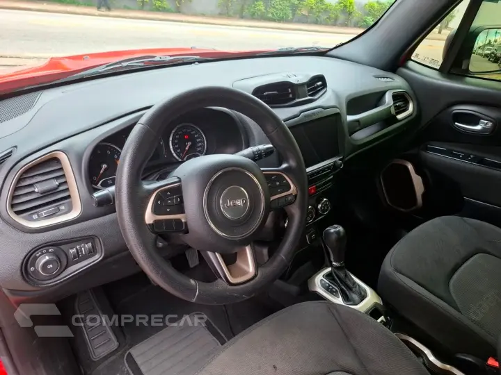 Renegade 1.8 16V Flex 4P Automático