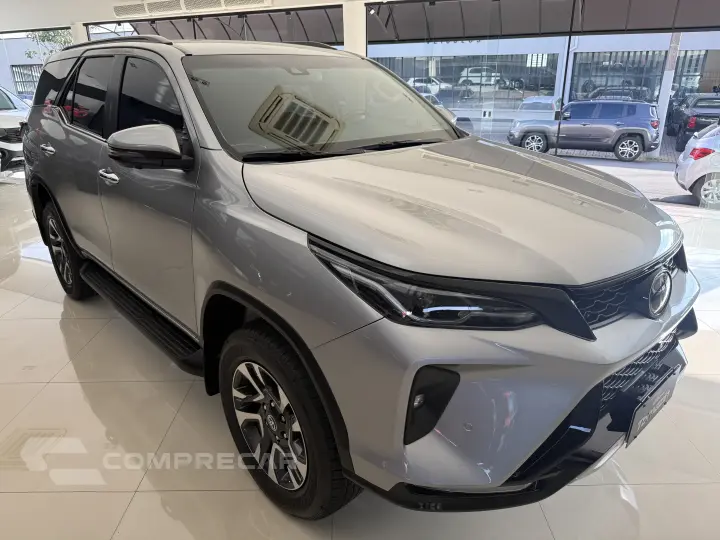 HILUX SW4 2.8 D-4d Turbo SRX Platinum 7L 4X4