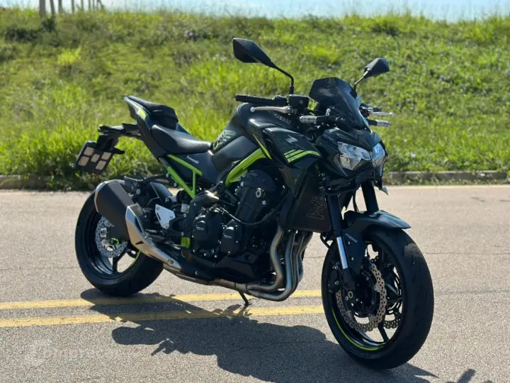 Z900