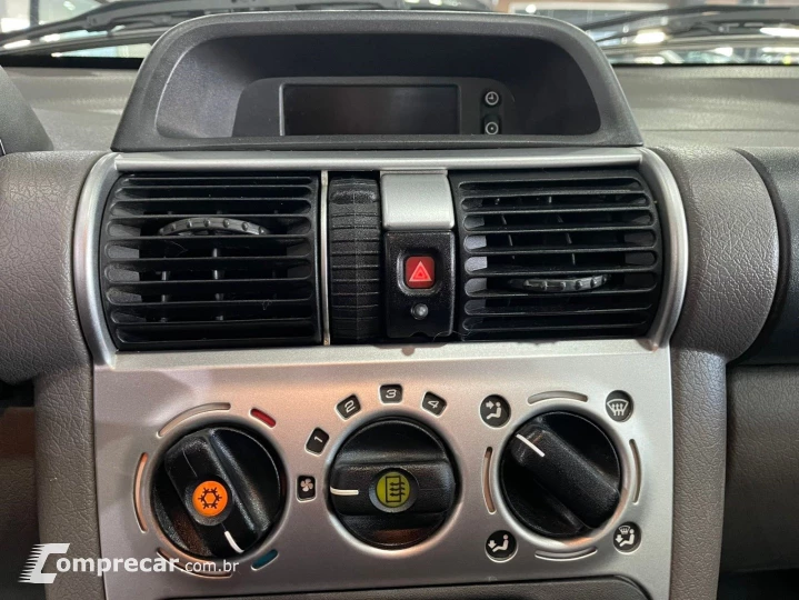 CLASSIC 1.0 MPFI ADVANTAGE 8V FLEX 4P MANUAL