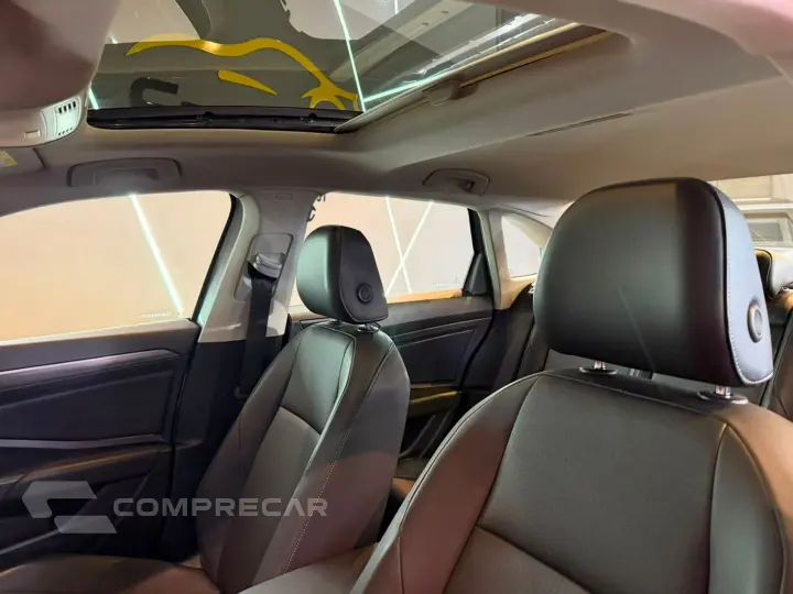 Jetta 1.4 250 Tsi Total Flex Comfortline Tiptronic