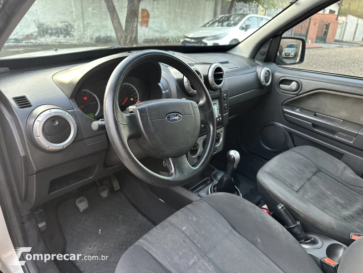 ECOSPORT 1.6 Freestyle 8V
