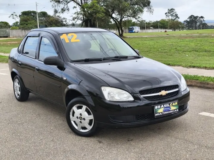 CLASSIC 1.0 MPFI LS 8V FLEX 4P MANUAL