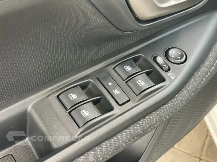 STRADA VOLCANO 1.3 FLEX 8V CD AUT.