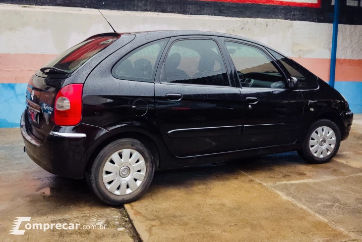 XSARA 2.0 Picasso Exclusive 16V