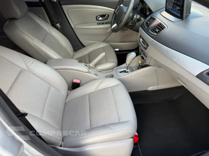 FLUENCE Sedan Privilège 2.0 16V FLEX Aut