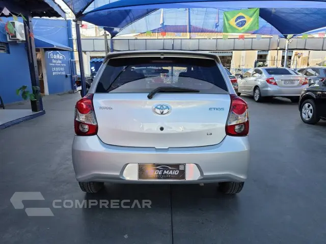 ETIOS HATCH - 1.3 X 16V 4P AUTOMÁTICO