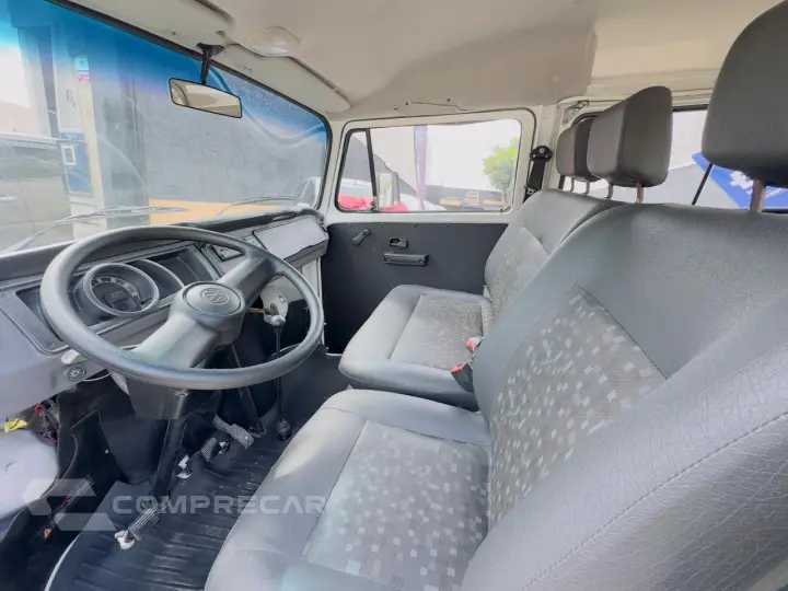 Kombi 1.4 FLEX STD 9 LUGARES