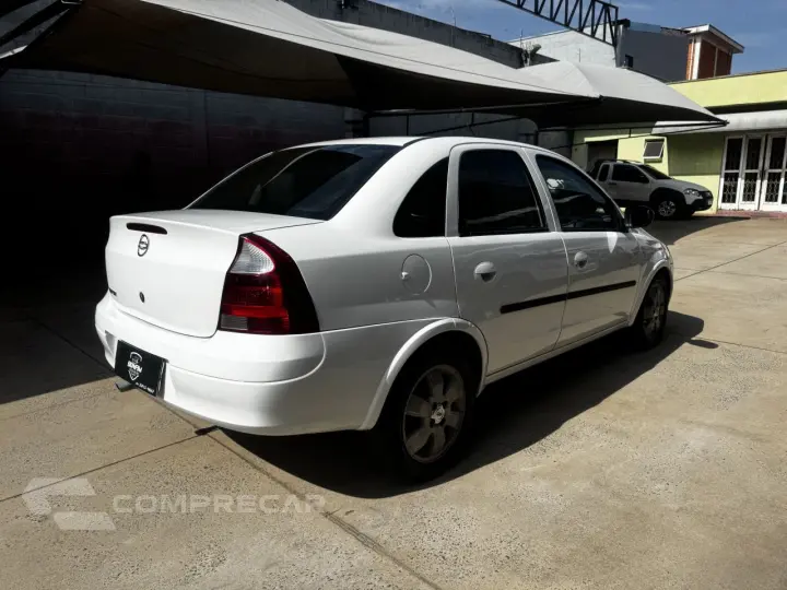 Corsa Sedan 1.4 4P MAXX FLEX