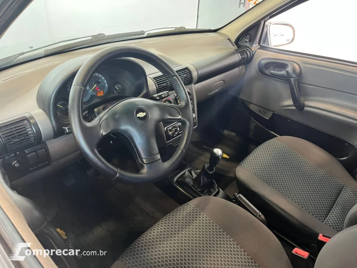 CLASSIC 1.0 MPFI LS 8V FLEX 4P MANUAL