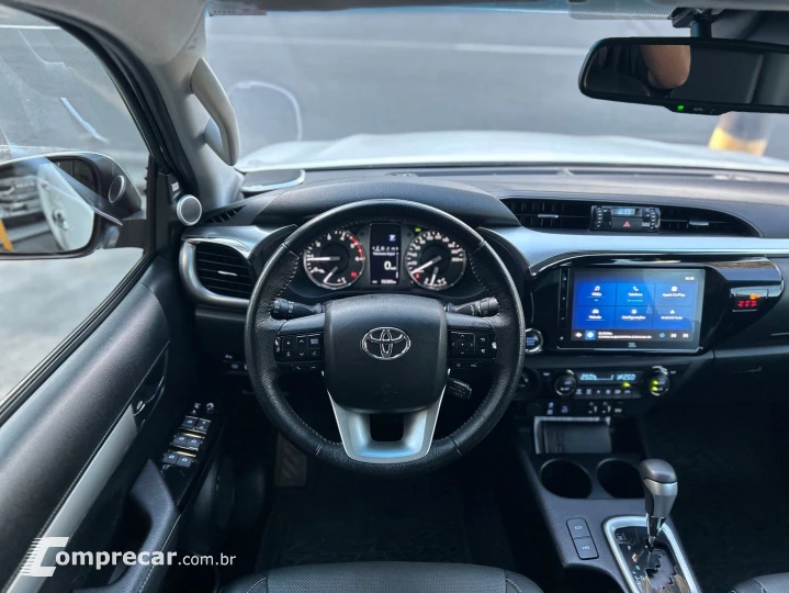 Hilux 2.8 D-4D Turbo Diesel Cd Srx 4X4 Automático