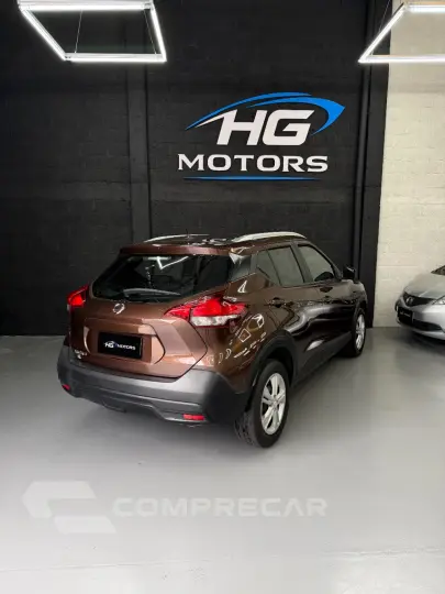 KICKS S 1.6 16V FlexStar 5p Mec.
