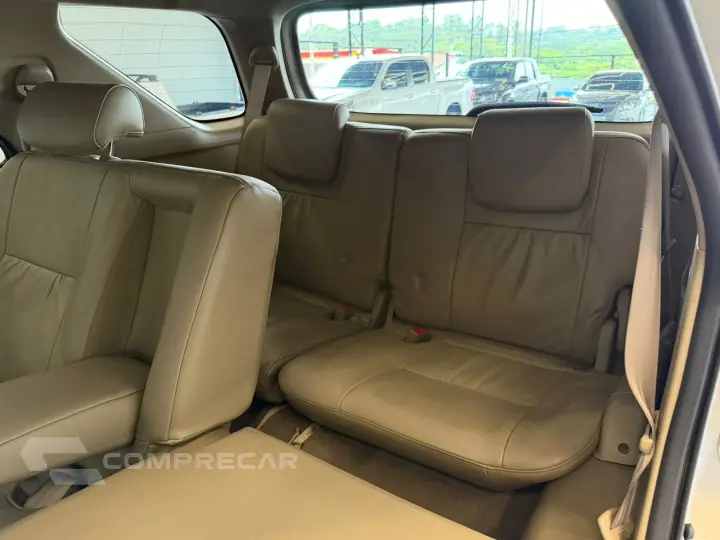 HILUX SW4 3.0 SRV 4X4 7 LUGARES 16V TURBO INTERCOOLER DIESEL