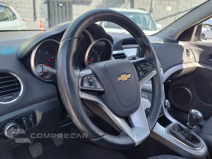 CRUZE 1.8 LT 16V