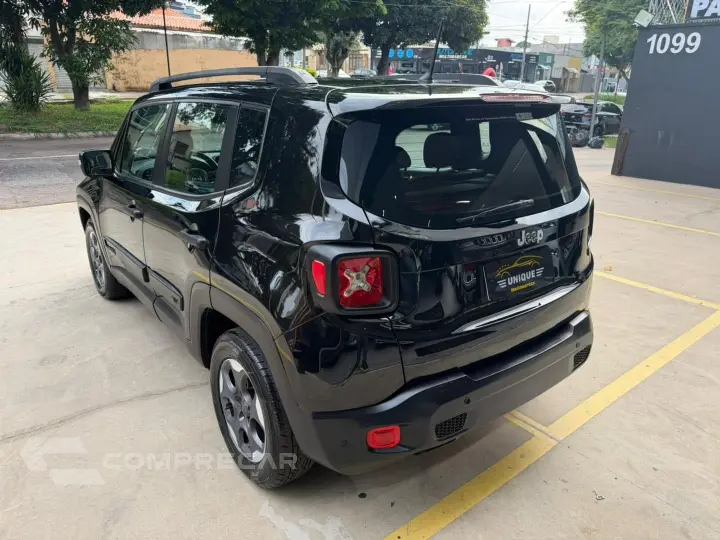 Renegade 1.8 16V Flex 4P Automático