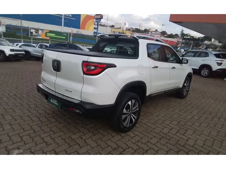 TORO 2.0 16V TURBO DIESEL VOLCANO 4WD AT9