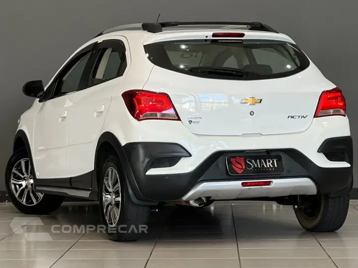 ONIX 1.4 MPFI ACTIV 8V FLEX 4P AUTOMÁTICO