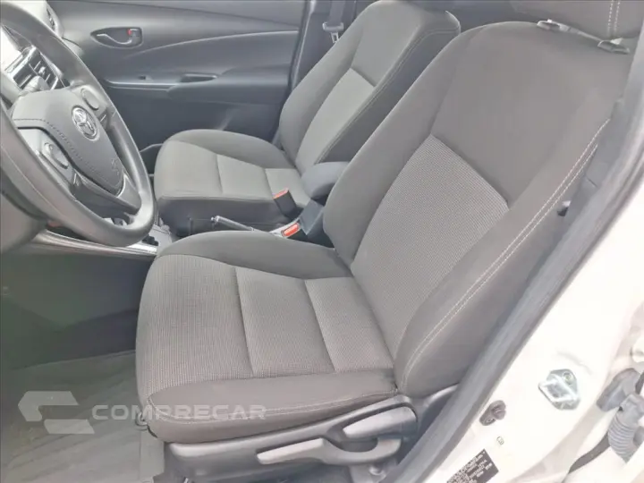 YARIS 1.5 16V FLEX XL MULTIDRIVE