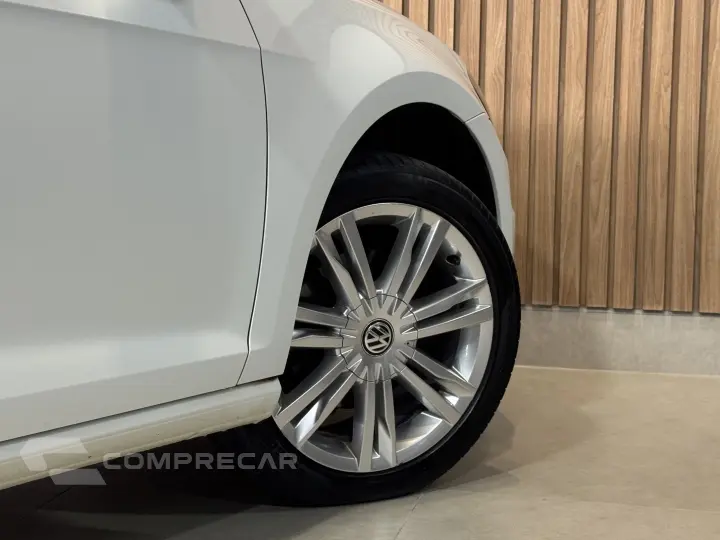 GOLF 1.4 TSI HIGHLINE 16V GASOLINA 4P AUTOMÁTICO