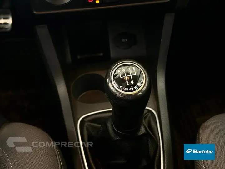 CROSSFOX 1.6 MI FLEX 8V 4P MANUAL