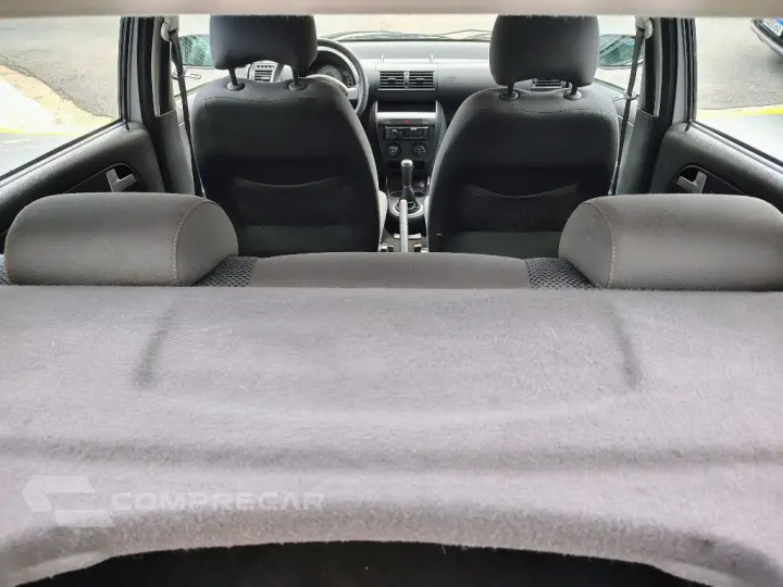 Fox City 1.0 Mi/ 1.0Mi Total Flex 8V 5p